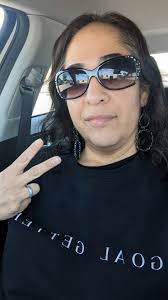 Seeing all these posts like I hit 1k followers or help me get to 500 made  me realize that is sooo NOT what I'm aiming for I'm just looking for real  connections.