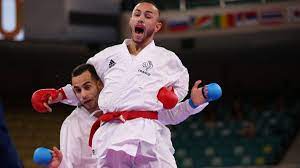 En outre, la fédération mondiale de karaté (wkf) est reconnue par le mouvement olympique  10  et il est au programme des jeux mondiaux , des jeux asiatiques , des jeux panaméricains et des jeux méditerranéens , critères d'évaluation pour devenir sport olympique. Qe8xhibbaz2fjm