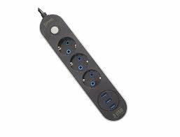 Yani 4 lü priz olsun ama 4 üncü yanda duracak. Preo My Power Sim 28 3 Usb Akim Korumali 3 Lu Priz Fiyati Ve Ozellikleri