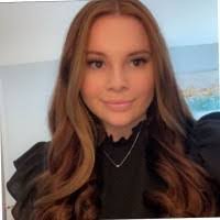 Hannah Erwin's Instagram, Twitter & Facebook