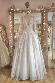 Image Of Sample Sale Ivory Organza And Guipure Lace Ballgown Style Wedding Dress Uk Size 8 10 Long Sleeve Wedding Gowns Wedding Dresses Mermaid Wedding Dress