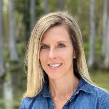 Katie Asher's Instagram, Twitter & Facebook