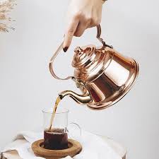 Instagram Da Cosalindo Havalar Serinlemisken Sicacik Cayinizi Yudumlamak En Guzeli Birmingham Bakir Caydanlik Ic Kitchen Appliances Instagram Coffee Maker