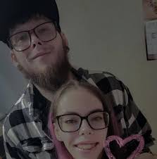 Rob's mom has 4 daughters: June, July, and August. What was the fourth  daughter's name? 🤔