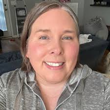 Is the Resmed AirFitP30i mask supposed to leak air where the swivel  connector meets the hose?