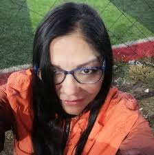 Restos de Hernan Medina Rejano "chichi" llegaron a Huanta en horas de la  madrugada y así fue recibido por sus amigos y pobladores huantinos.