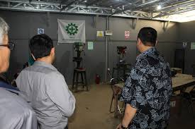 Proses penyusunan dan pengembangan perangkat akreditasi 2018 membutuhkan waktu lebih dari tiga tahun melalui tahapan kajian/penyusunan naskah akademik, uji coba di provinsi, expert judgement, validasi oleh badan standar nasional pendidikan (bsnp), penyelerasan. Tim Dari Ban Pt Lakukan Visitasi Re Akreditasi Terhadap Prodi Teknik Industri Stt Garut Institut Teknologi Garut