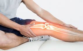 The location is not necessarily and issue, although fractures of the middle or lower aspect of the tibia are more common. How To Treat Common Running Injuries Knee Pain And Shin Splints Healthxchange