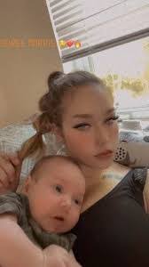 Desiree Morris's Instagram, Twitter & Facebook