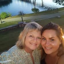 Happy 18th birthday to my beautiful daughter. You have grown into one  incredible lady. Mom loves you 💗 #happybirthday #18thbirthday  #westpalmbeach #birthdayweekend