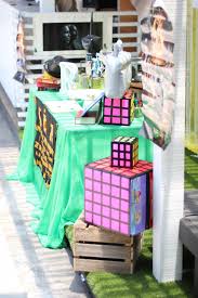 80's theme party by www.settingthemood.biz this is simple and just to darn cute! Kara S Party Ideas 1980 S Themed Birthday Party Kara S Party Ideas