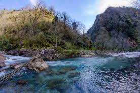 Водопады реки Аапста в Абхазии.: dmrashitov — LiveJournal