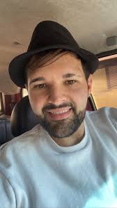 Joel Borges's Instagram, Twitter & Facebook