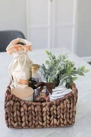 Have friends that are moving? 62 House Warming Gifts Inflyttningspresenter Ideen Geschenke Zur Einweihung Geschenke Geschenkideen