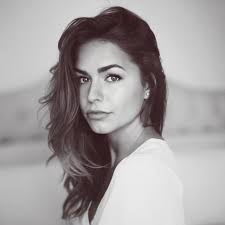 Danielle Na's Instagram, Twitter & Facebook