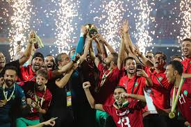 وبلغ المنتخب المغربي للمحليين نهائيات بطولة إفريقيا للمحليين بعد تغلبه على المنتخب الجزائري بثلاثية نظيفة على أرضية الملعب البلدي لبركان، في الجولة الأخيرة من الإقصائيات. Ù…Ù†ØªØ®Ø¨ Ø§Ù„Ù…ØºØ±Ø¨ ÙŠØ³ÙŠØ·Ø± Ø¹Ù„Ù‰ Ø¬ÙˆØ§Ø¦Ø² Ø§Ù„Ø£ÙØ¶Ù„ ÙÙŠ ÙƒØ£Ø³ Ø¥ÙØ±ÙŠÙ‚ÙŠØ§ Ù„Ù„Ù…Ø­Ù„ÙŠÙŠÙ† Ø§Ù„ØªÙŠØ§Ø± Ø§Ù„Ø§Ø®Ø¶Ø±