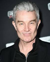 Hey, son is a huge James Marsters fan so thinking of buying him a chat with  him