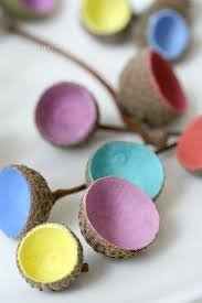 Mit Eicheln Basteln Einfach Die Eichelhutchen Innen Anmalen Great Acor Crafts Idea And Coloroful Too Basteln Herbst Basteln Herbst Winter Eicheln