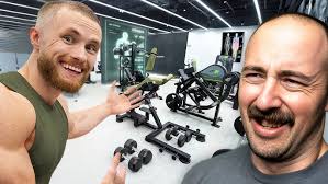 A Powerlifting Legend, Chris Hickson Has Passed Away