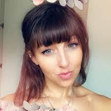 Daisy Reaves's Instagram, Twitter & Facebook