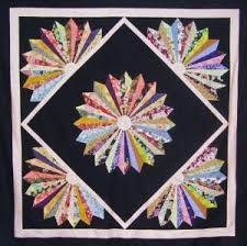 I was kaffe fassett quilts dresden plate trying to imitate an classic cover that had a range from factors and a medallion style design. 10 More Dresden Plate Quilt Patterns