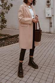 Why Dr Martens Are The Unexpected Boot On My Winter Wishlist Atelier Of Style Casual Winter Outfits Winter Fashion Outfits Casual Fall Outfits