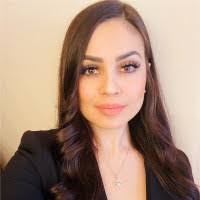 Mayra Loya's Instagram, Twitter & Facebook