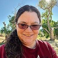 Ellie Sandoval's Instagram, Twitter & Facebook