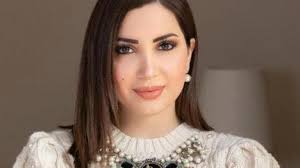 إحتلت الممثلة ال لبنان ية نادين نسيب نجيم المرتبة الثانية ضمن قائمة الشخصيات الأكثر تأثيراً عبر مواقع التواصل اللإجتماعي في دولة &#820 Ø¨Ø¢Ø®Ø± Ø¸Ù‡ÙˆØ± Ù„Ù‡Ø§ Ù†Ø³Ø±ÙŠÙ† Ø·Ø§ÙØ´ Ø¨Ø§Ù„Ø­Ø¬Ø§Ø¨ Ø§Ù„Ù‚Ø¨Ø© Ù†ÙŠÙˆØ²