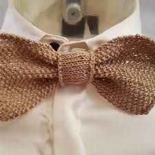 Noeud Papillon Beige Au Tricot Fait Main Un Grand Marche