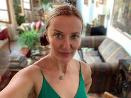 Barbara Landi Talks for Editing and Work