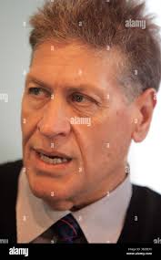 Extreme home makeover hi-res stock photography and images