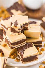 Chocolate Peanut Butter Fudge (4 ingredients)