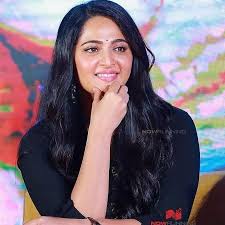 The suit wasn't much to write home about but props for keeping it simple. Anushka Shetty My Soul On Instagram Beautiful Personality Simple And Sweet Anushkashetty Anushkashetty Sweety Sw Beautiful Actresses Instagram