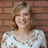 Gretchen Kinney's Instagram, Twitter & Facebook