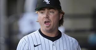 White Sox place INF Chase Meidroth