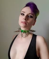 Hi everyone! I'm quite new to this and i just started my own little etsy  shop😊😅 the link to my shop is: https://etsy.me/3EfeeW2 i make handmade  chokers, necklaces, earrings, keychains and much