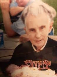 Betty Pulley's Instagram, Twitter & Facebook