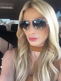 💄 Dawn Rising Lipsense + Satin Matte Gloss = PERFECTION 💄 Soft. Bold.  Effortlessly confident. Dawn Rising gives that warm, everyday glam that  works for coffee runs, meetings, and date night —