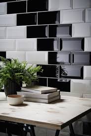 Carreau De Faience Trentie Blanc 10 X 20 Cm Brico Depot Decoration Mur Interieur Faience Cuisine Decoration Cuisine