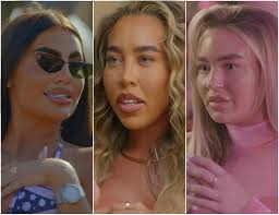 YES a million times over…': TOWIE stars announce their engagement after  shock split — as star shows off her huge ring and the couple reveal their  fairytale reunion has led to wedding