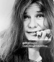 She's a sunshine kiss under the mistletoe. He's the grumpy husband she  never saw coming. Event planner Tinsley Kingsley finds out her new  boyfriend is cheating. All she wants is to settle