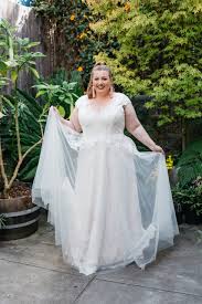 You'll receive email and feed alerts when new items arrive. 33 Gorgeous Plus Size Wedding Dresses For Every Style And Budget A Practical Wedding
