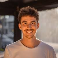 300+ perfiles de «Dani Peralta»