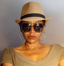 Make it 20!" 👀👀👀What about that hospital scene?! 🤣 Don't miss the  incomparable #BeautyInBlack star Debbi Morgan TODAY