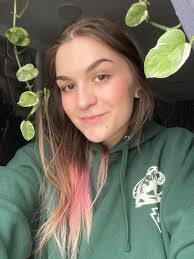 Caitlin Joy's Instagram, Twitter & Facebook