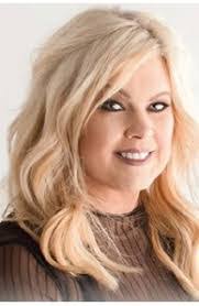 Angela Botz's Instagram, Twitter & Facebook