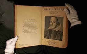 Sprich englisch, wie du es schon immer wolltest. Top 10 Shakespeare Liebeszitate Uber Verlorene Gefundene Und In Voller Blute Stehende Liebe