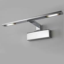 L'applique allo specchio di un bagno shabby british gioca con i colori. Applique Da Specchio Moderno Ultramoderno Tango P Illuminando