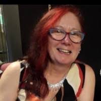 Sandra Topping's Instagram, Twitter & Facebook